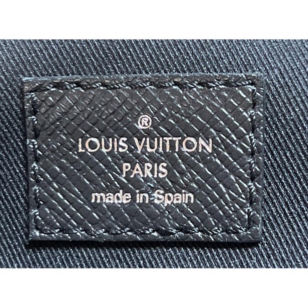 Louis Vuitton Outdoor Slingbag #241854L19B - Picture 7 of 7